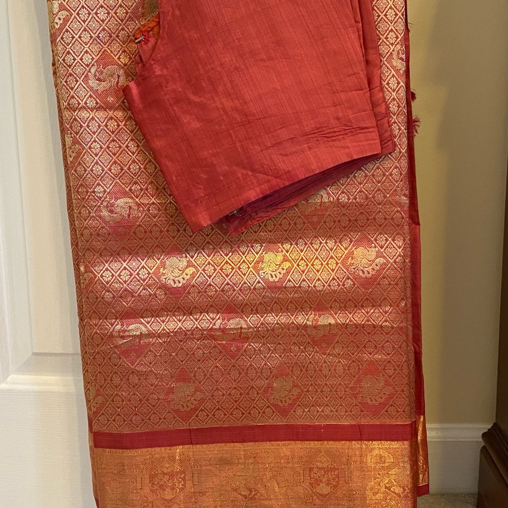 Indian outfit: Saree with matching blouse